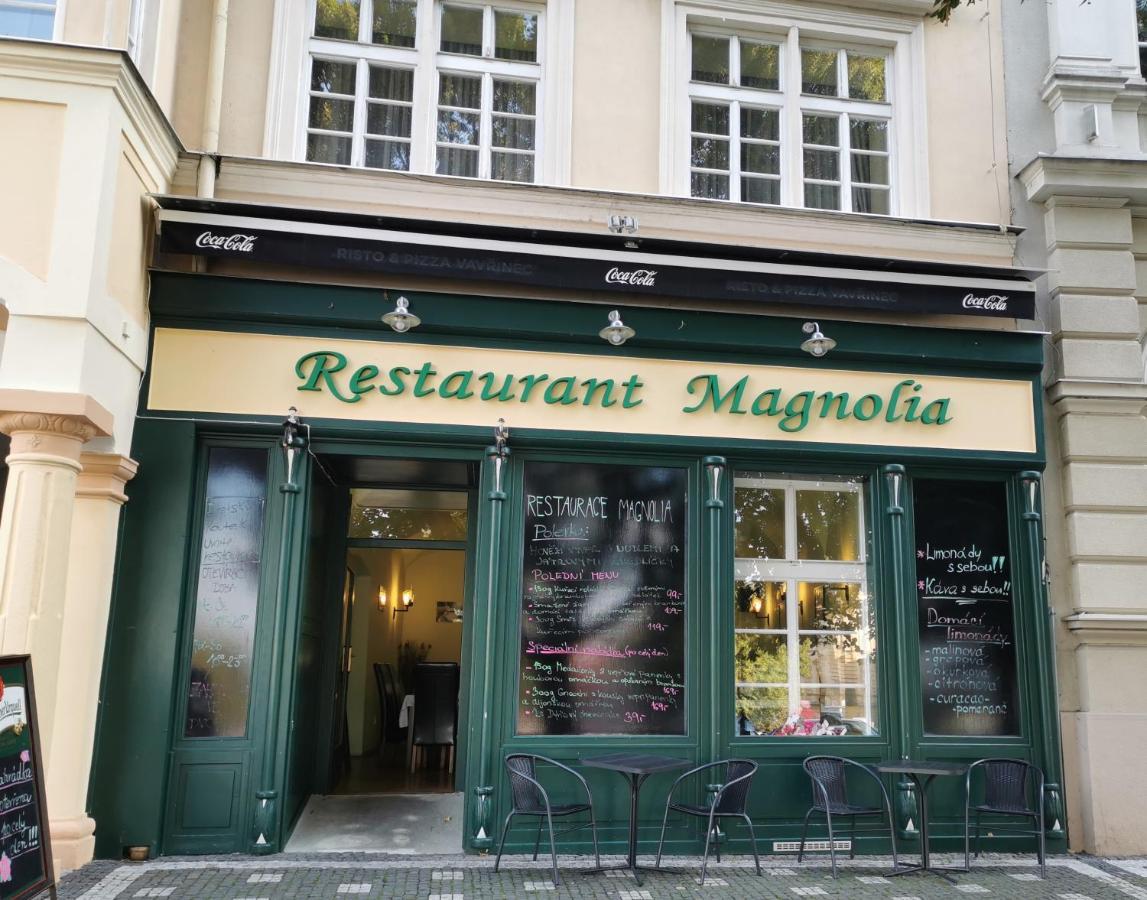 Hotel Magnolia Roudnice nad Labem Exterior foto